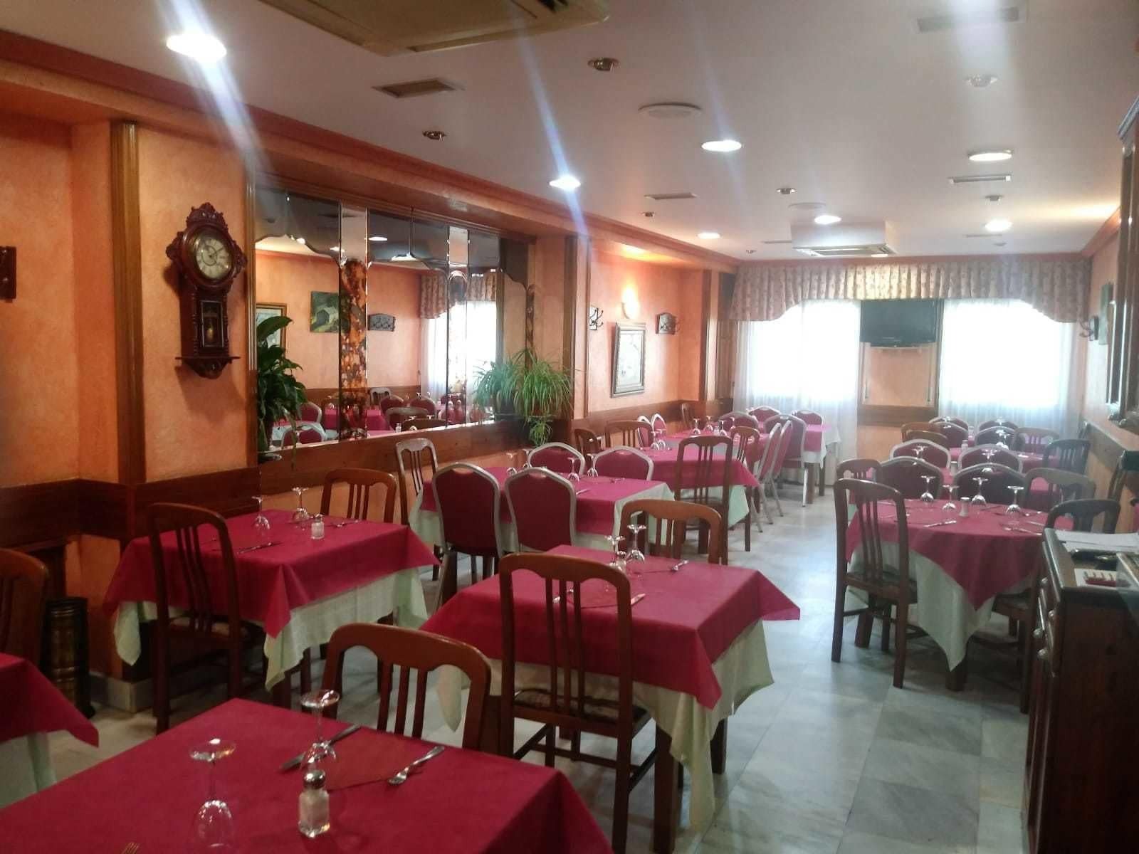 Hostal Sancho Garcia Espinosa de los Monteros Extérieur photo